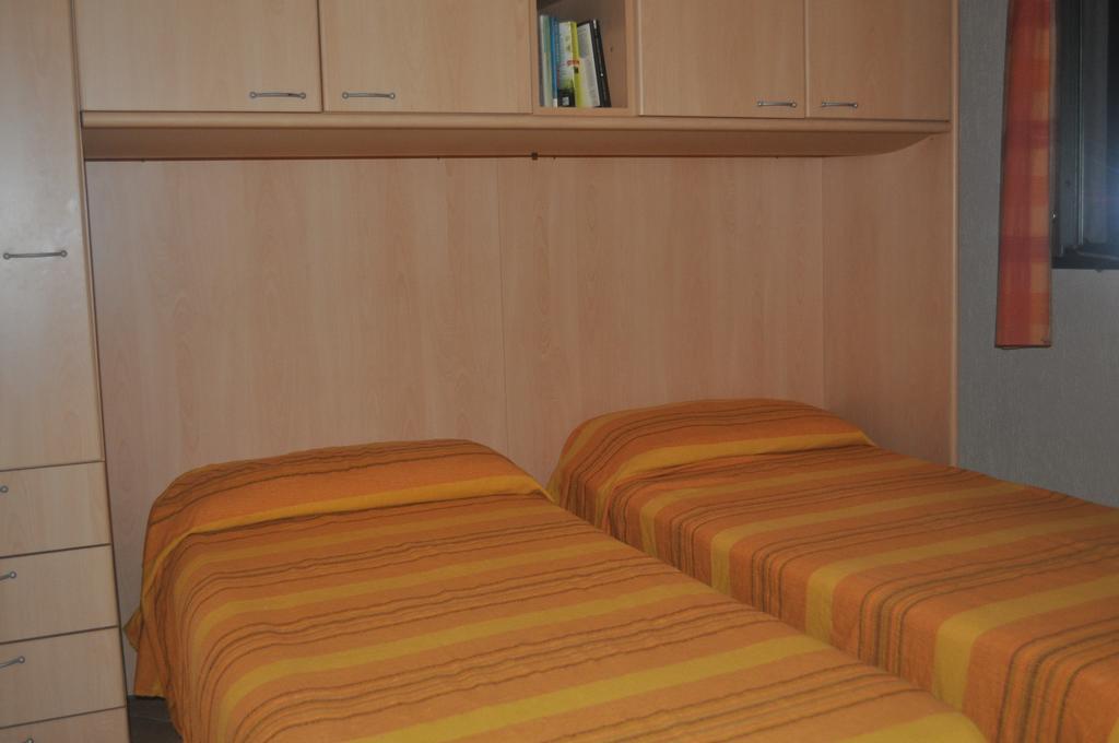 Villette Via Carbonia บูโดนี ภายนอก รูปภาพ